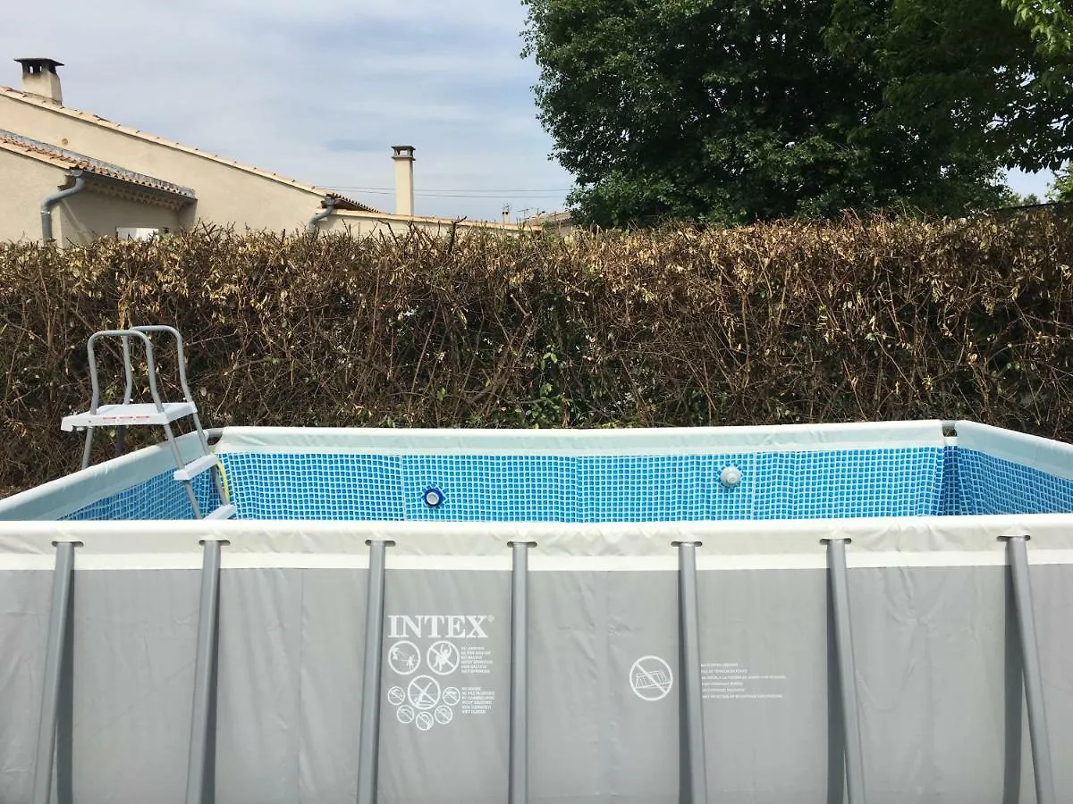 Maison De Village Velleron Holiday home